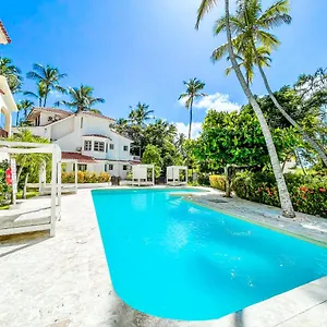 Caribbean Paradise Wifi Bavaro Club & Punta Cana